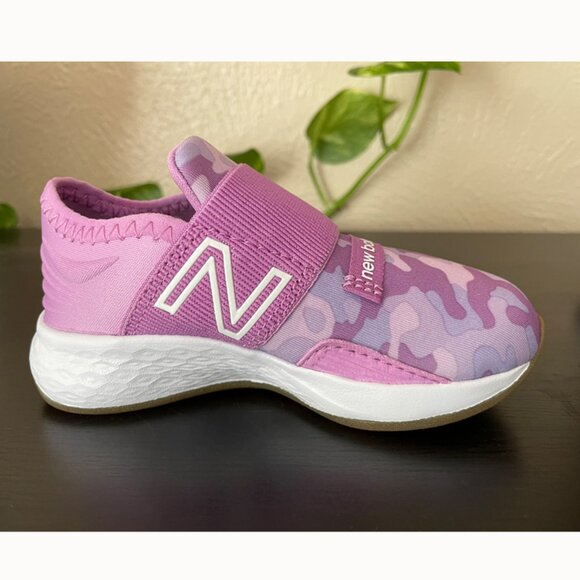 New Balance Fresh Foam Roav Running Shoe - NWOT - Toddler 7 - Picture 5 of 5
